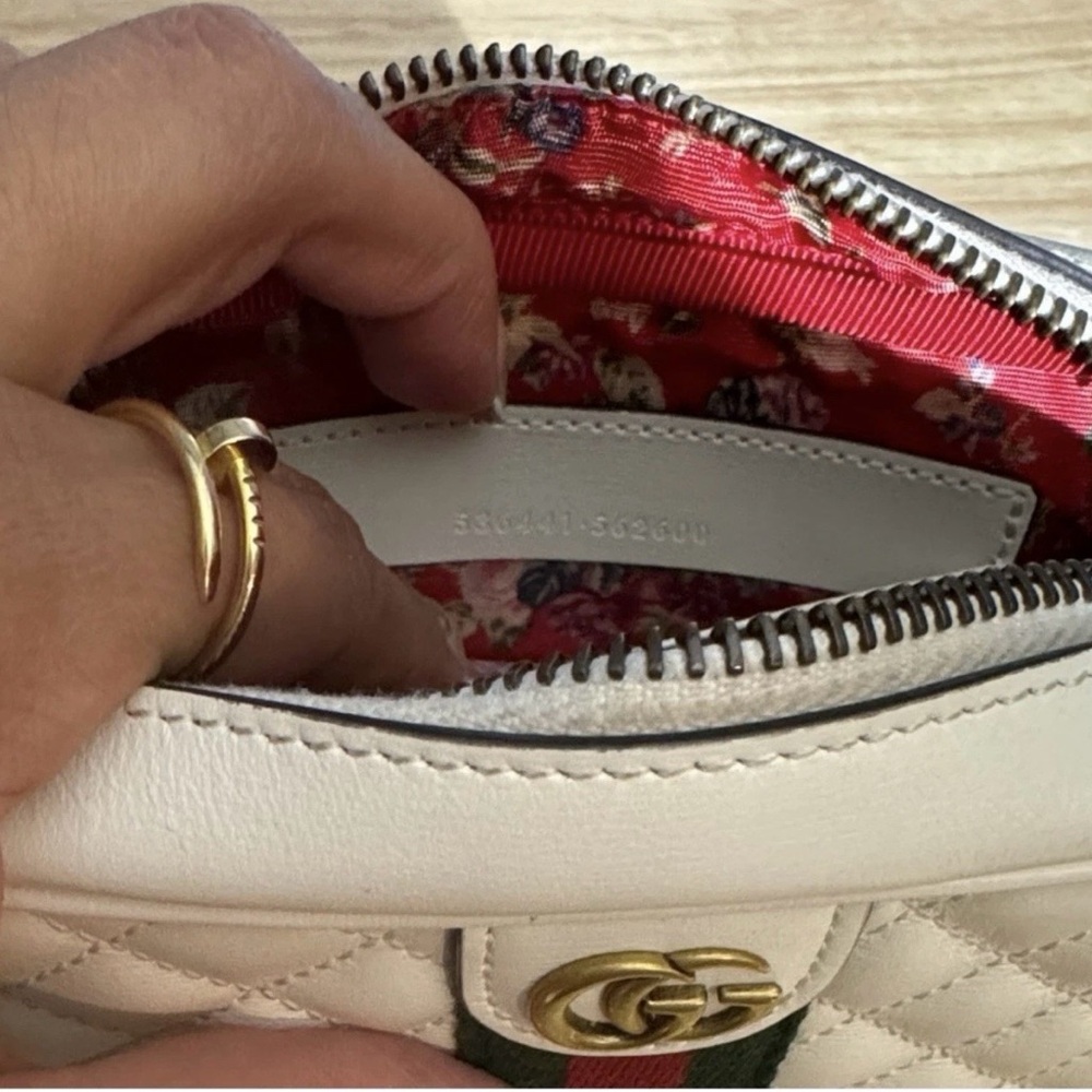 Gucci Cream leather Quilted Crossbody Bag with Green and Red Stripe - Picture 7 of 7